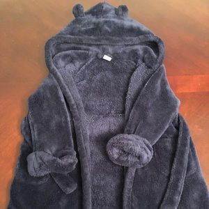 Boy’s GAP Cozy Bathrobe Size 3T